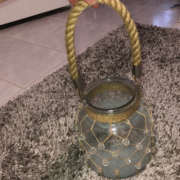 Decorative jars w| sea shells - Picture 11 of 12